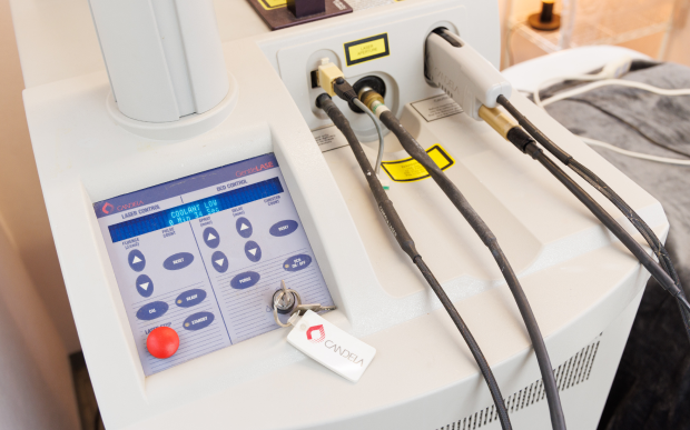 脱毛・しみ治療に幅広く対応するアレキサンドライトレーザー